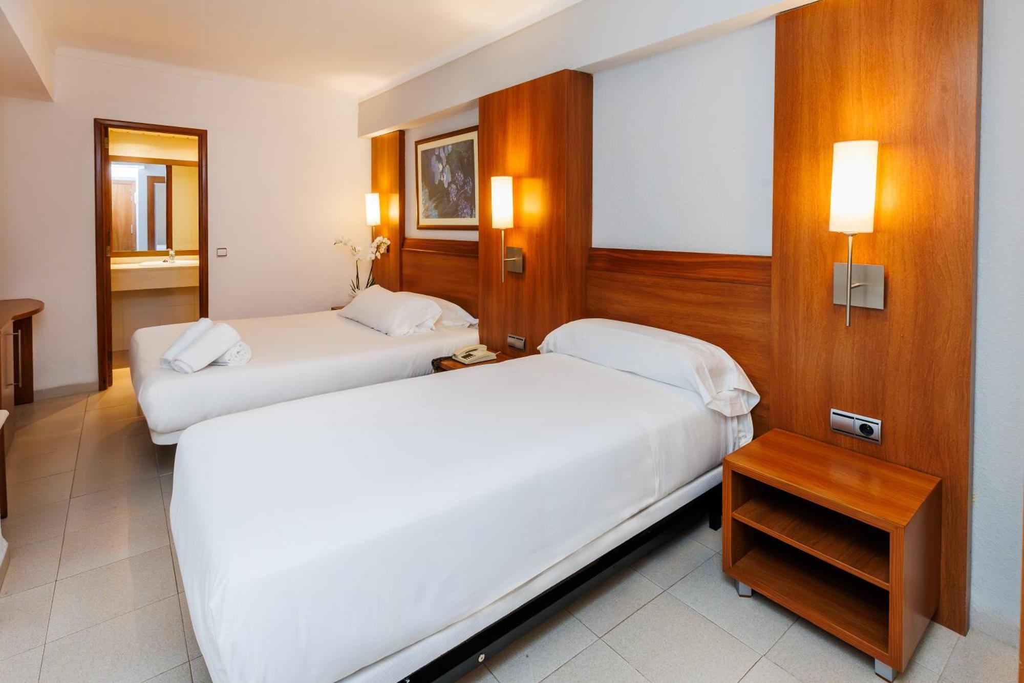 O7 Colombo Hotel