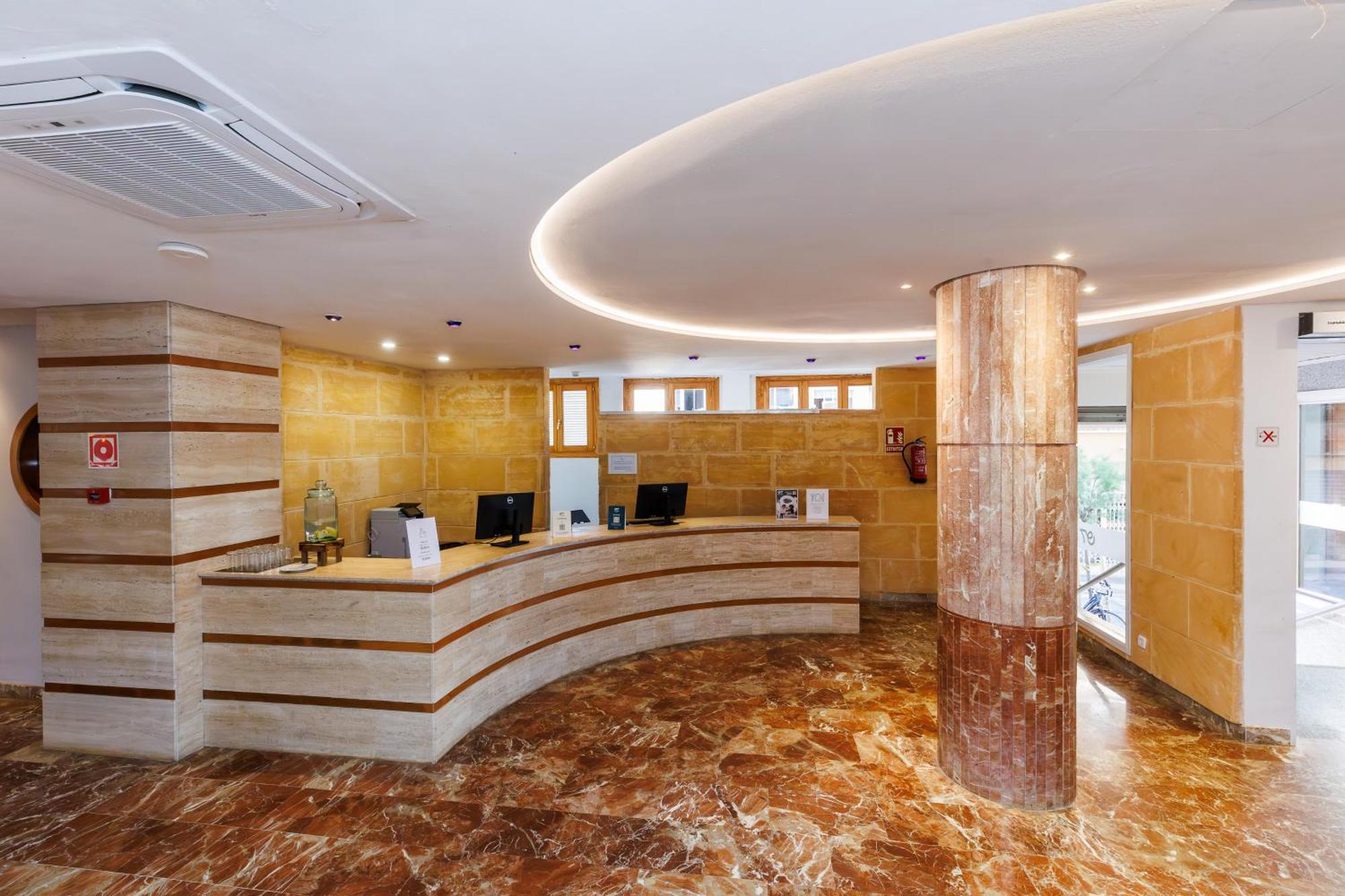 O7 Colombo Hotel S'Illot (Mallorca)