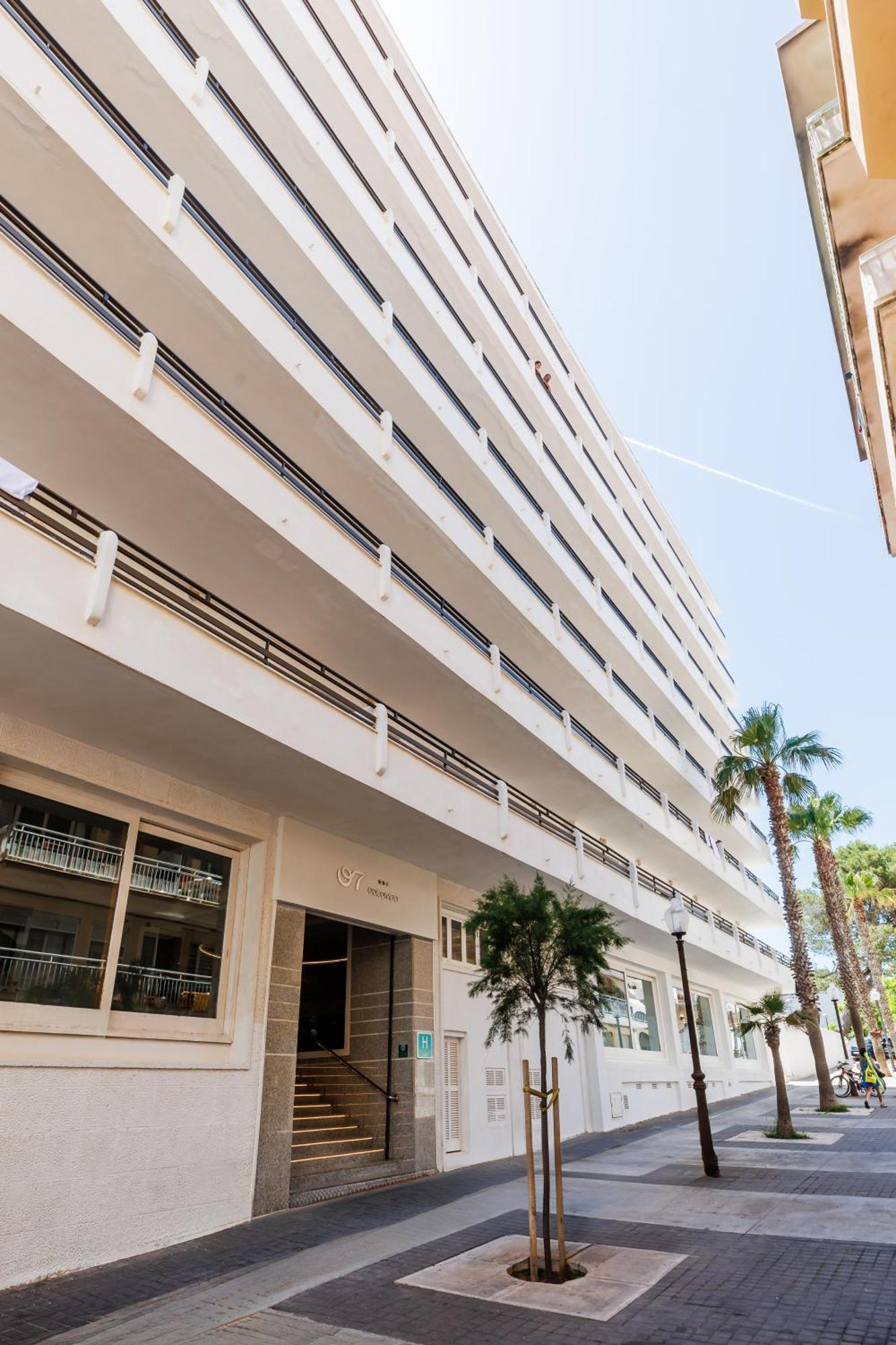 O7 Colombo S'Illot (Mallorca)